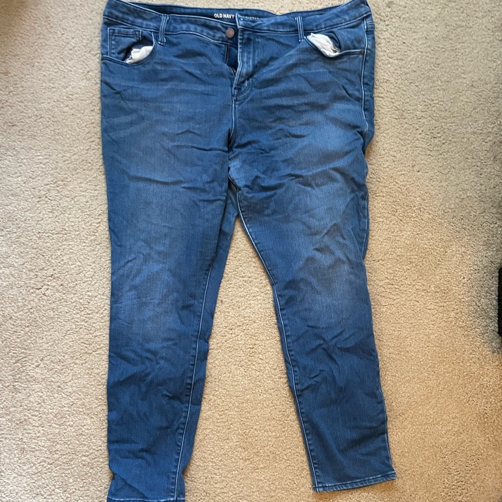 Old Navy Rockstar SOFT Jean